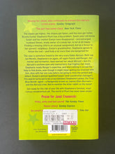 Load image into Gallery viewer, Hard Eight by Janet Evanovich: photo of the back cover which shows very minor scuff marks along the edges.