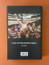 Load image into Gallery viewer, The Hornet by Jeff Horn: photo of the back cover which shows minor, but obvious, scuff marks along the edges, and minor scratching.