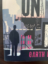 Load image into Gallery viewer, City on Fire by Garth Risk Hallberg (Paperback, 2015)