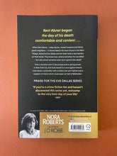 Load image into Gallery viewer, Golden in Death by J. D. Robb: photo of the back cover.
