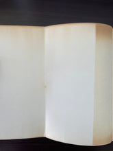 Load image into Gallery viewer, On Beauty by Zadie Smith book: photo of discolouring on the inside of the font cover.
