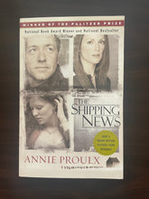 Load image into Gallery viewer, The Shipping News by Annie Proulx book: photo of the front cover.
